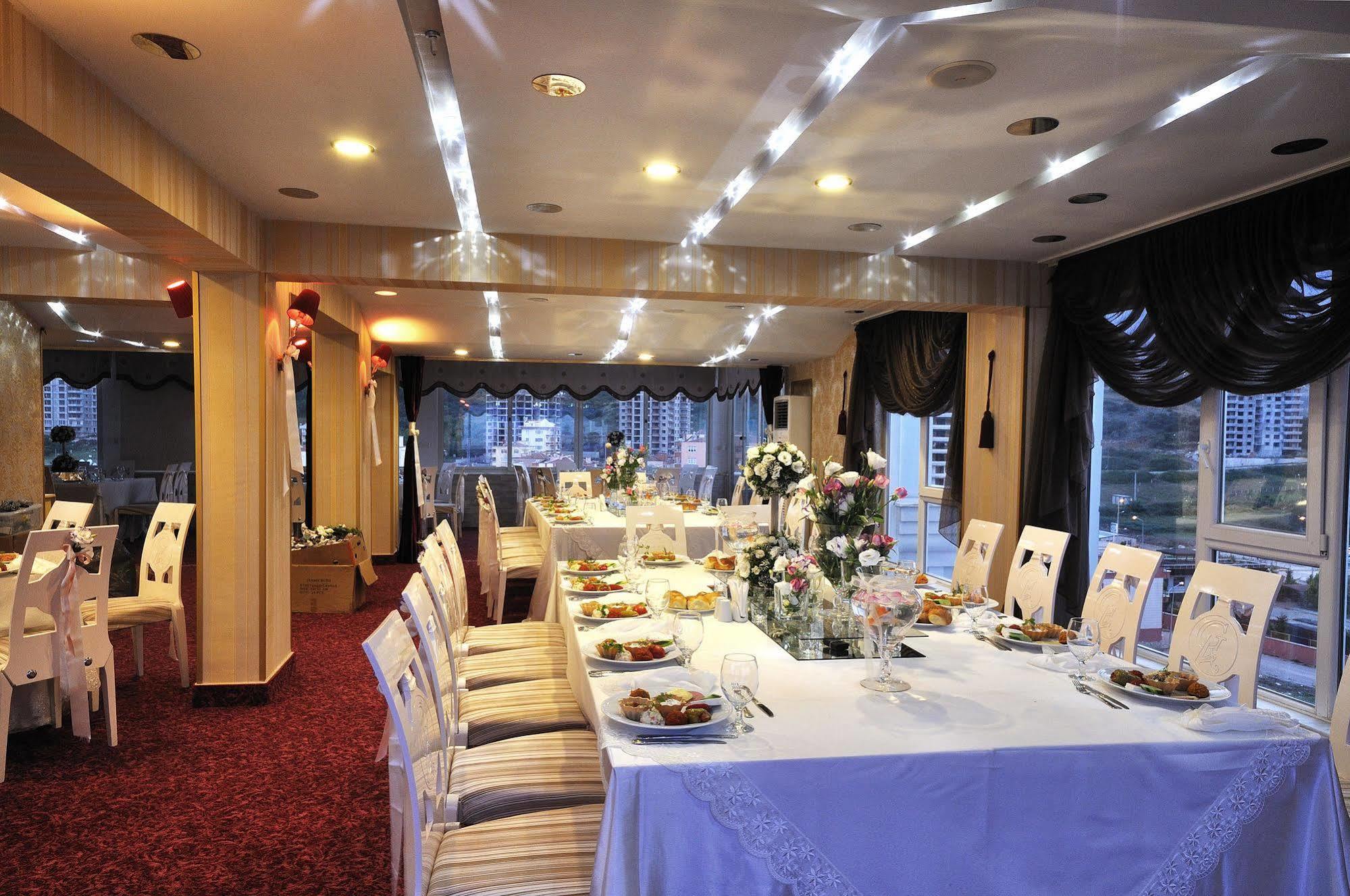 Grand Atakum Hotel Samsun Extérieur photo