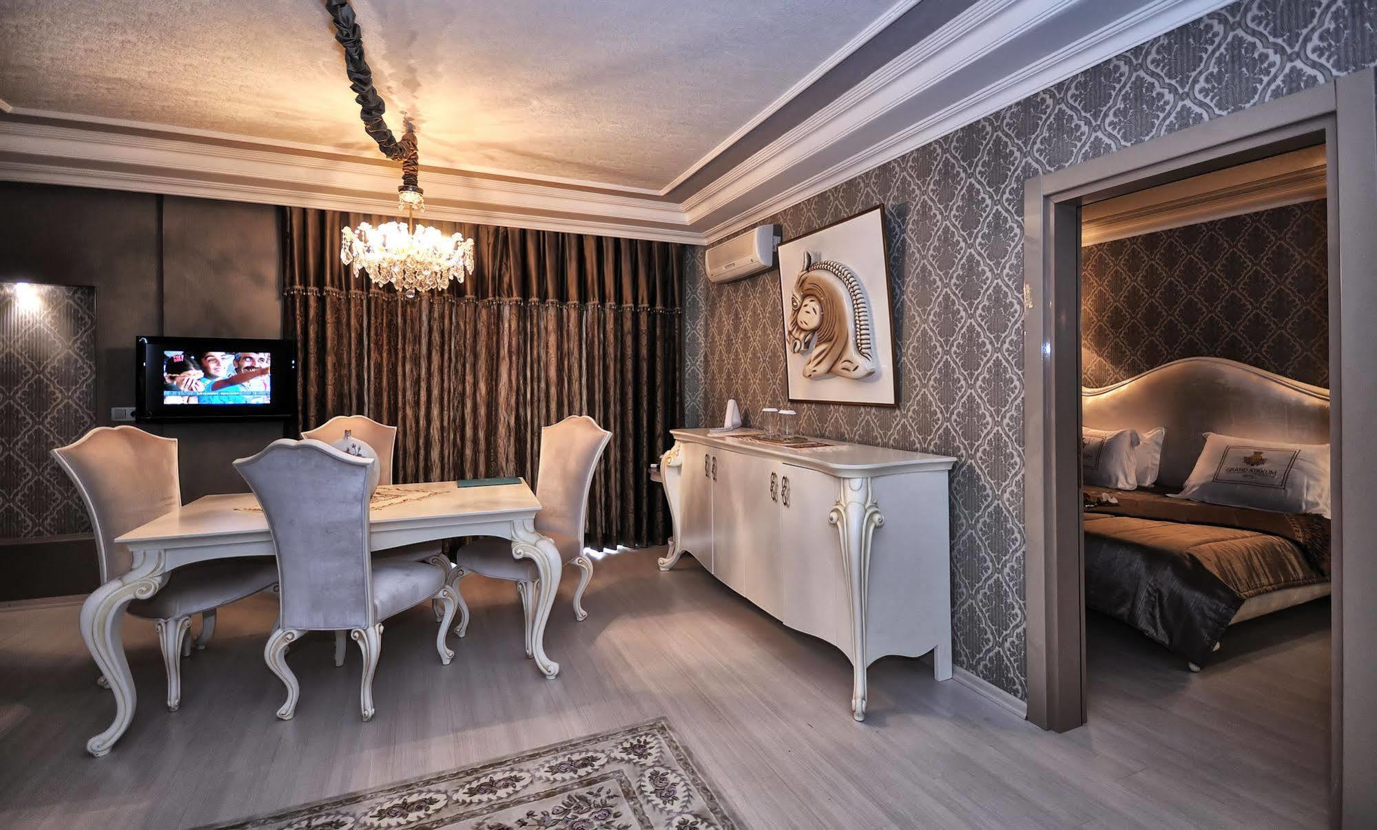 Grand Atakum Hotel Samsun Extérieur photo